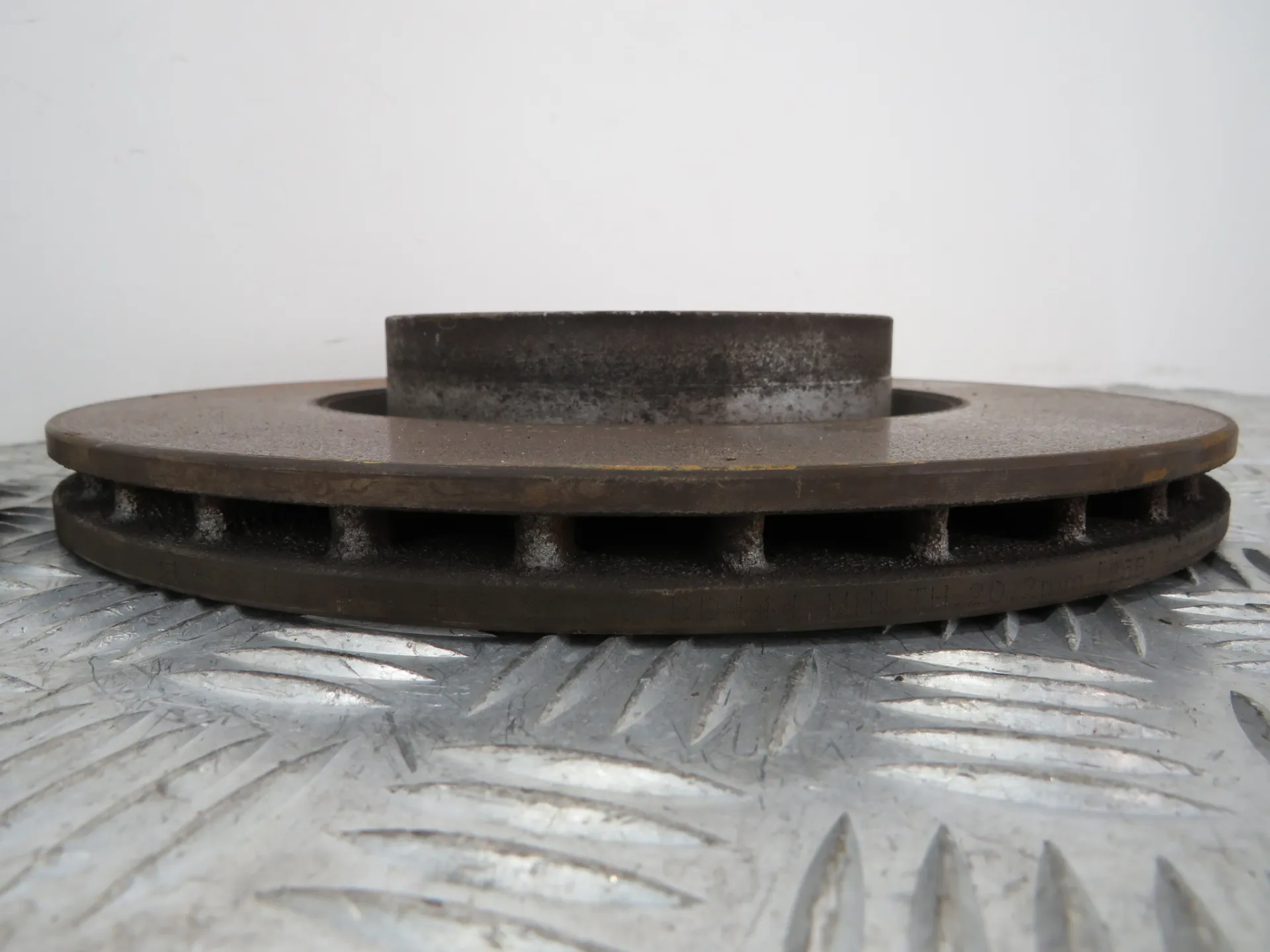 Disque de frein avant Droite FIAT Tipo Wagon (358_) Imagem-3