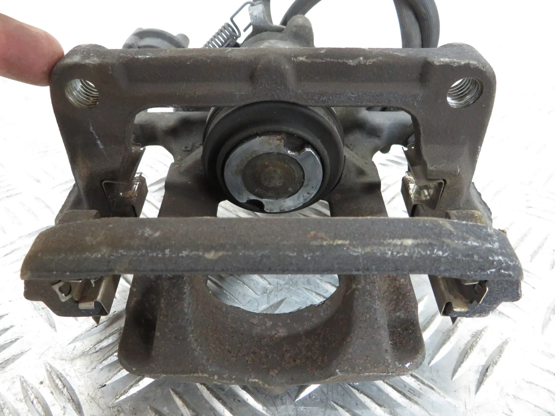 Left rear Brake Caliper OPEL Astra J GTC Imagem-2