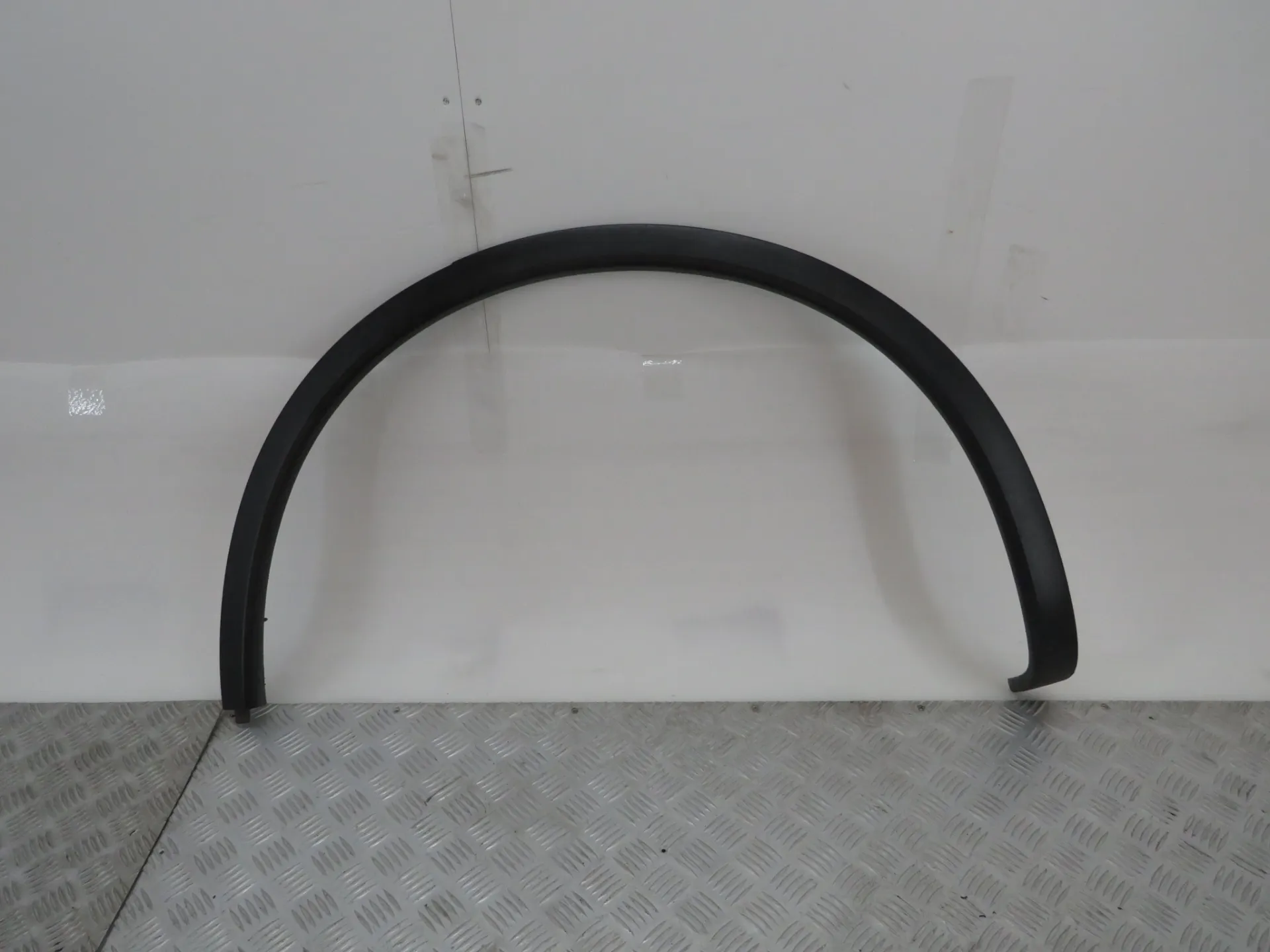 Pièce en plastique générique PORSCHE Cayenne (92A)