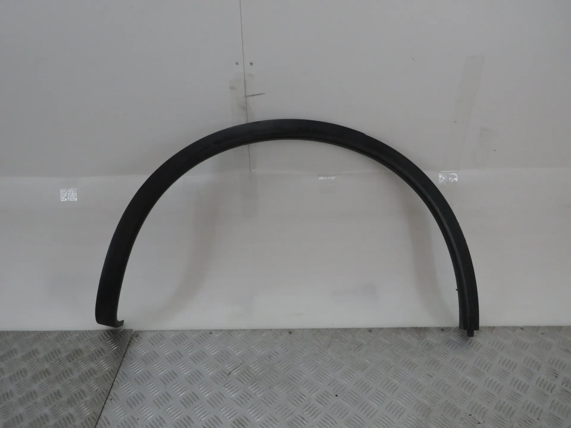 Pièce en plastique générique PORSCHE Cayenne (92A)