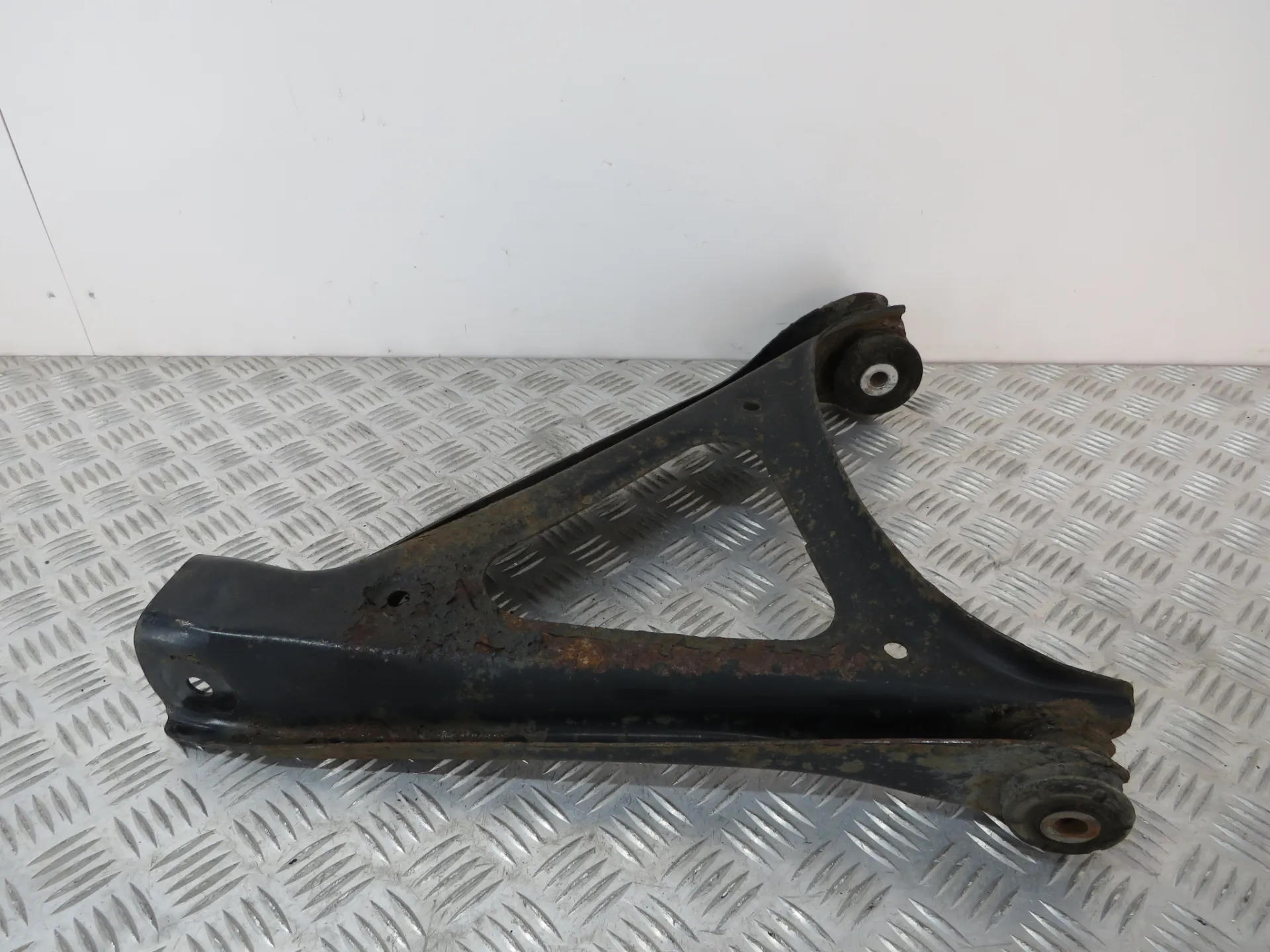 Bras de suspension arrière Droite PORSCHE Cayenne (92A)