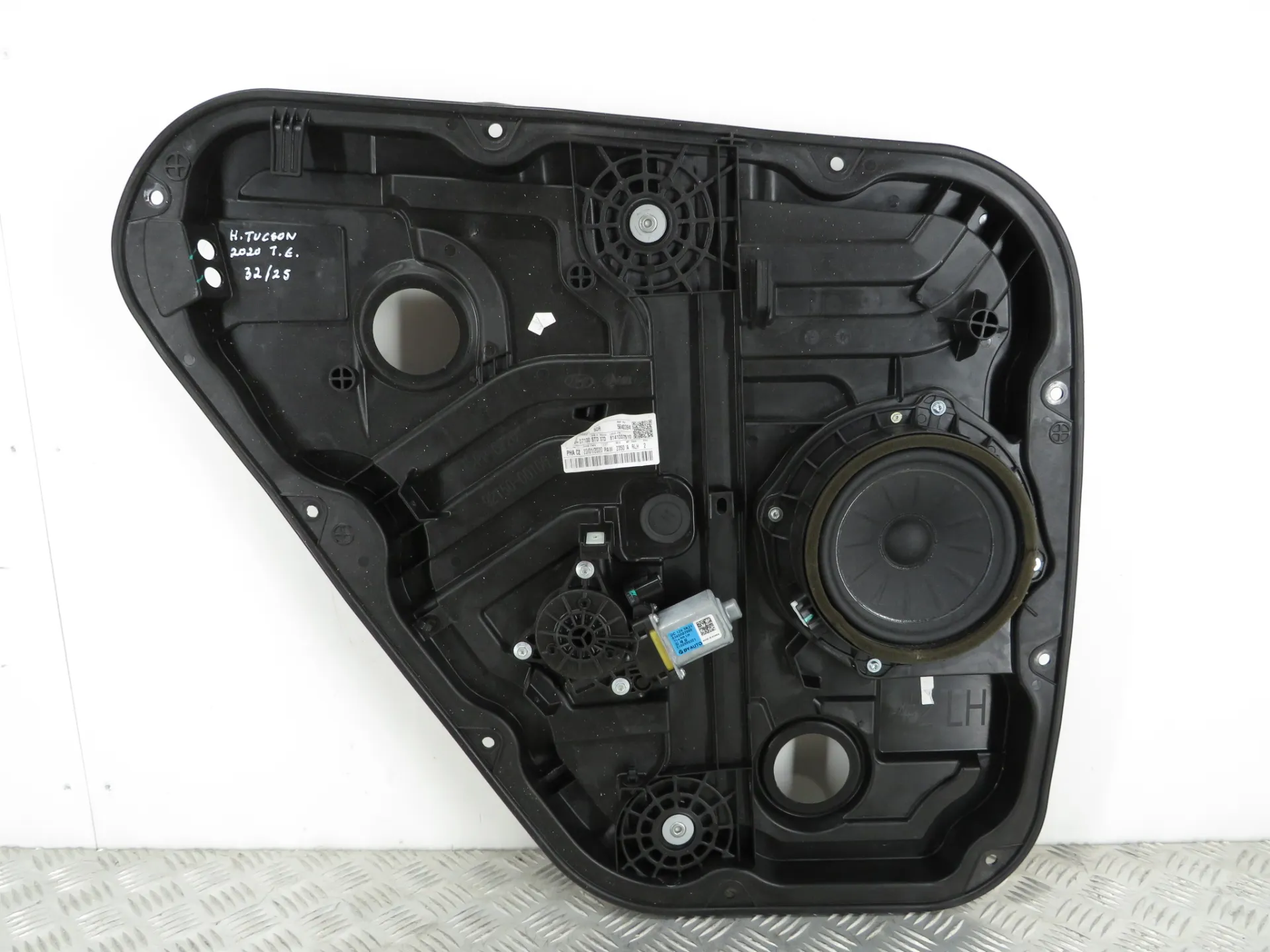 Lève-vitre arrière gauche HYUNDAI Tucson (TL)