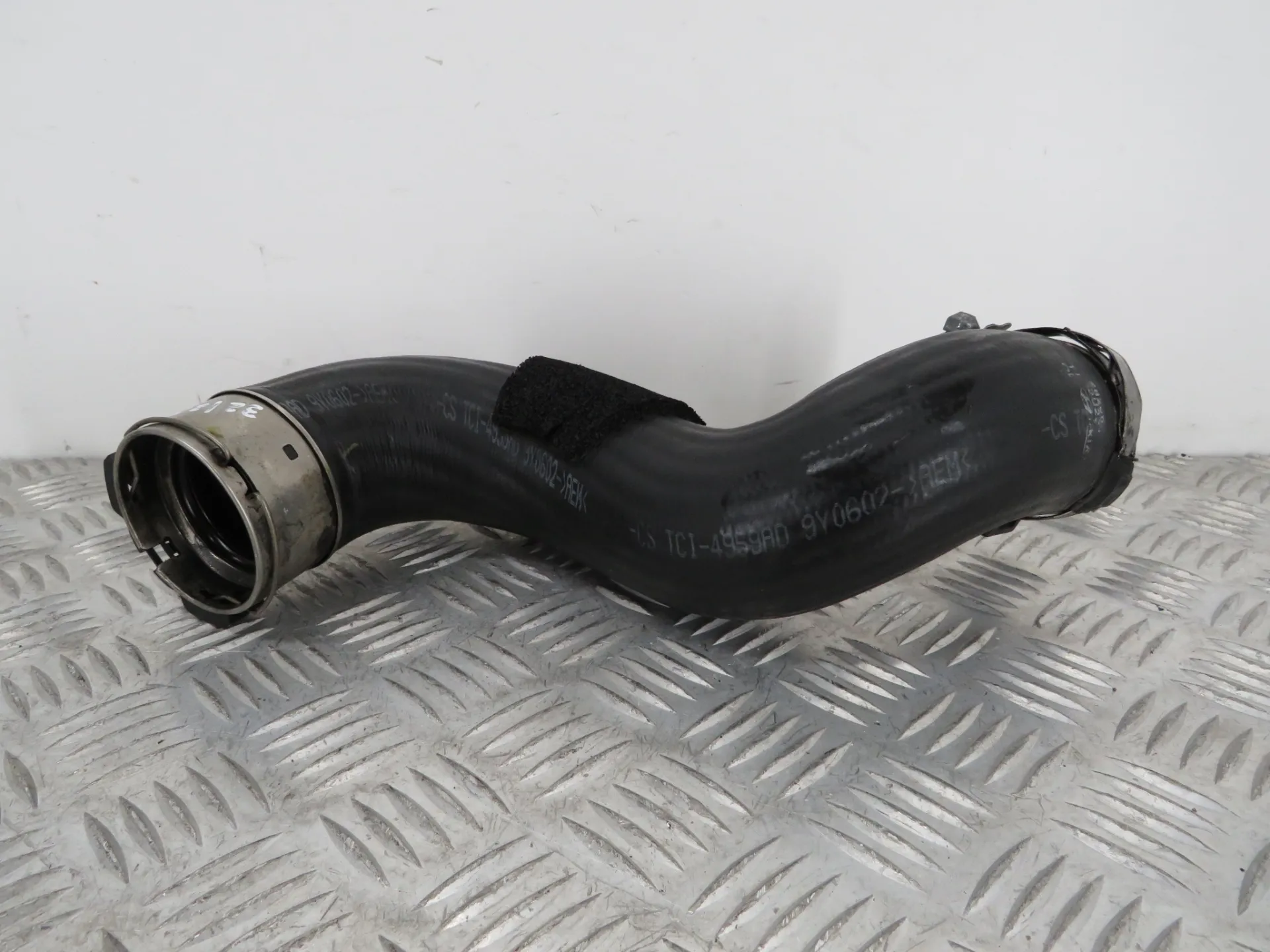 Tuyau d’intercooler HYUNDAI Tucson (TL)