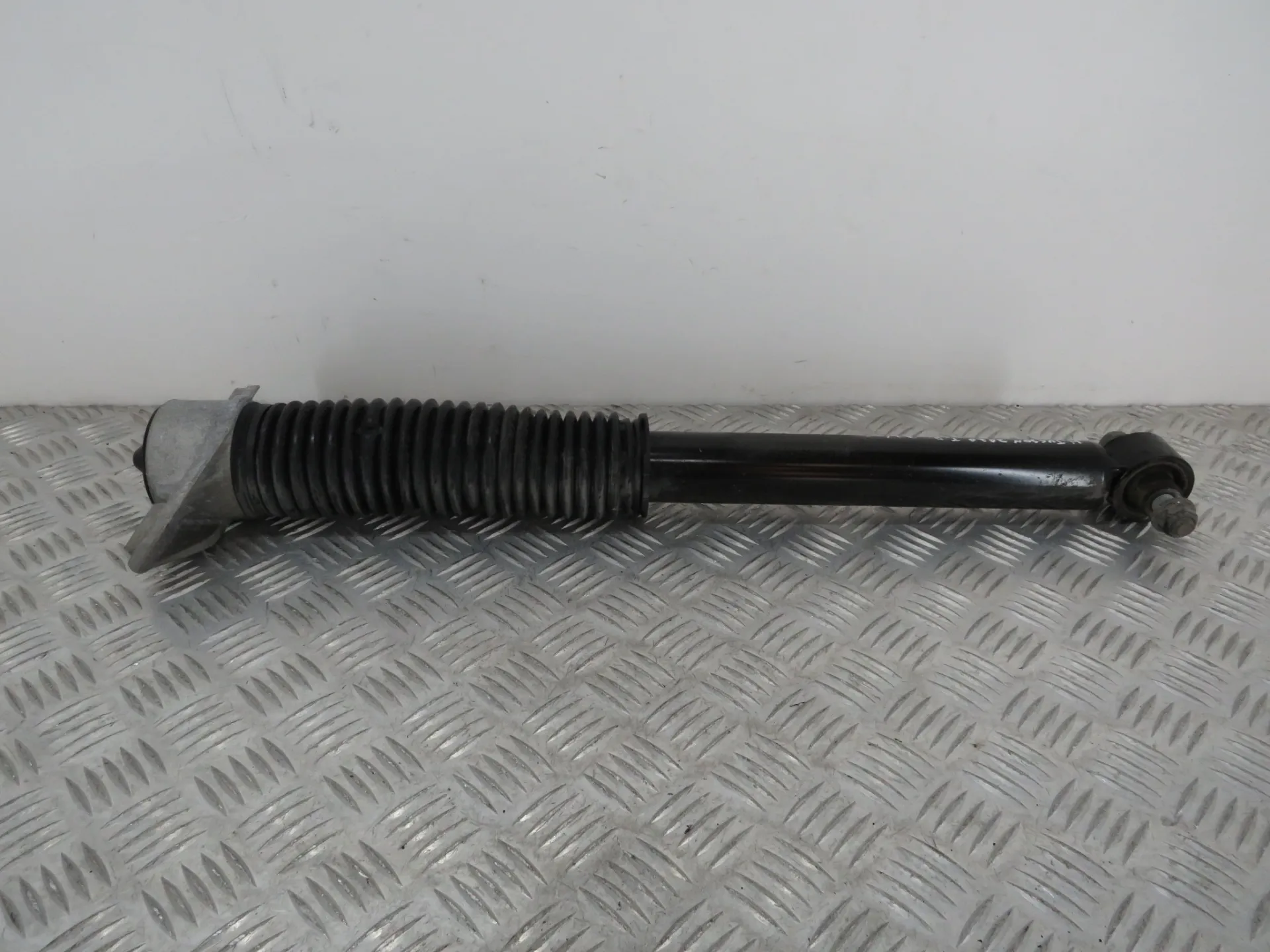 Amortisseur Arrière Droite HYUNDAI Tucson (TL)