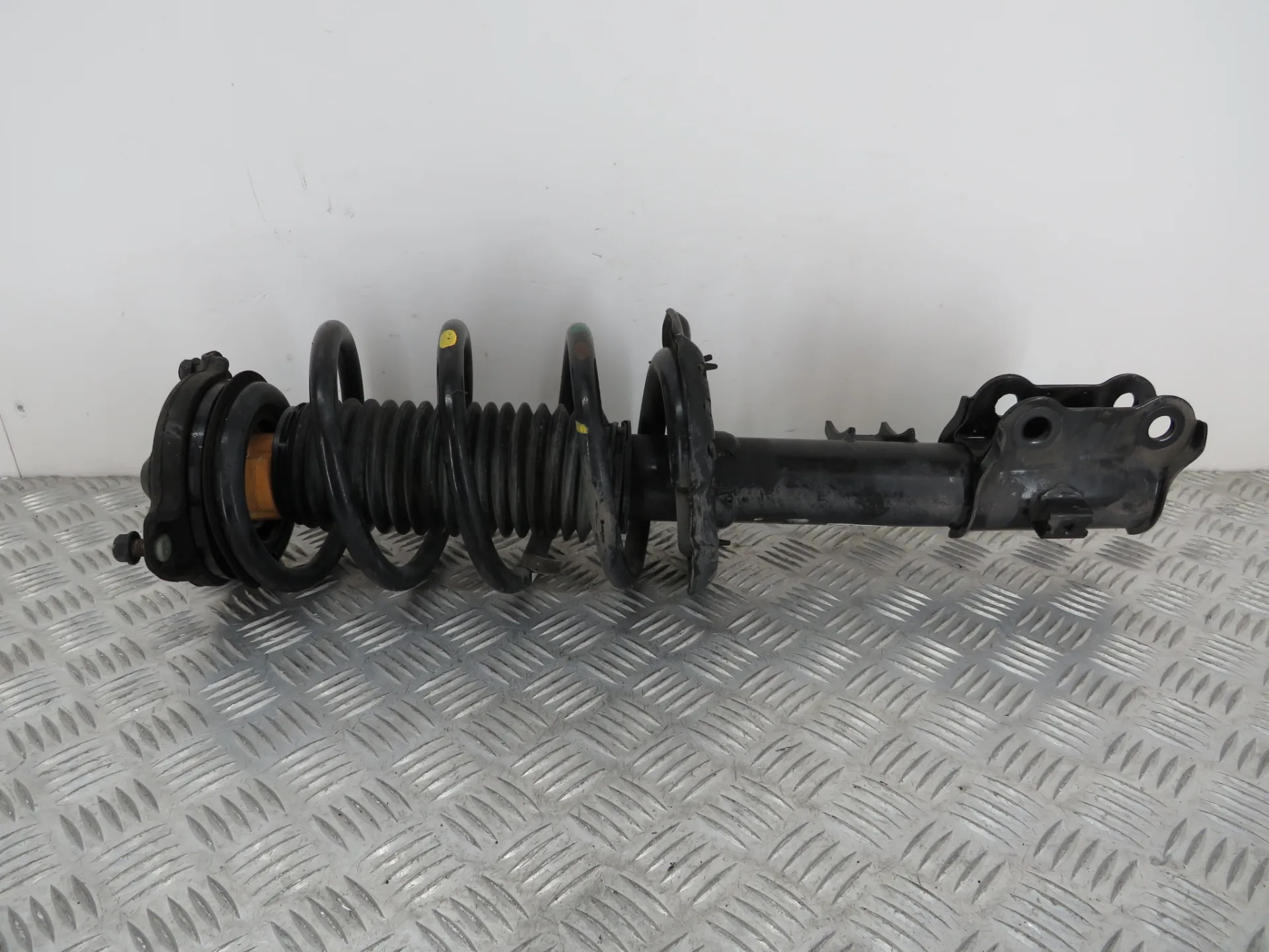 Amortisseur Avant Droite HYUNDAI Tucson (TL)