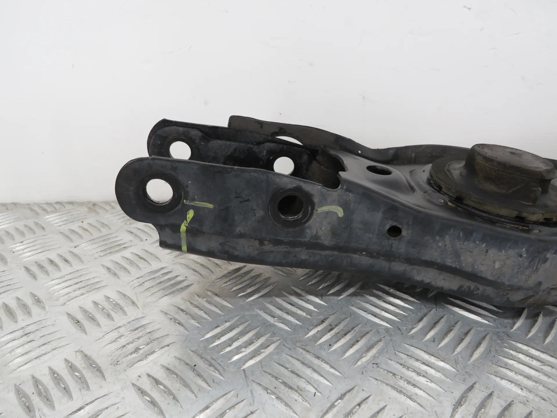 Bras de suspension arrière gauche HYUNDAI Tucson (TL) Imagem-1