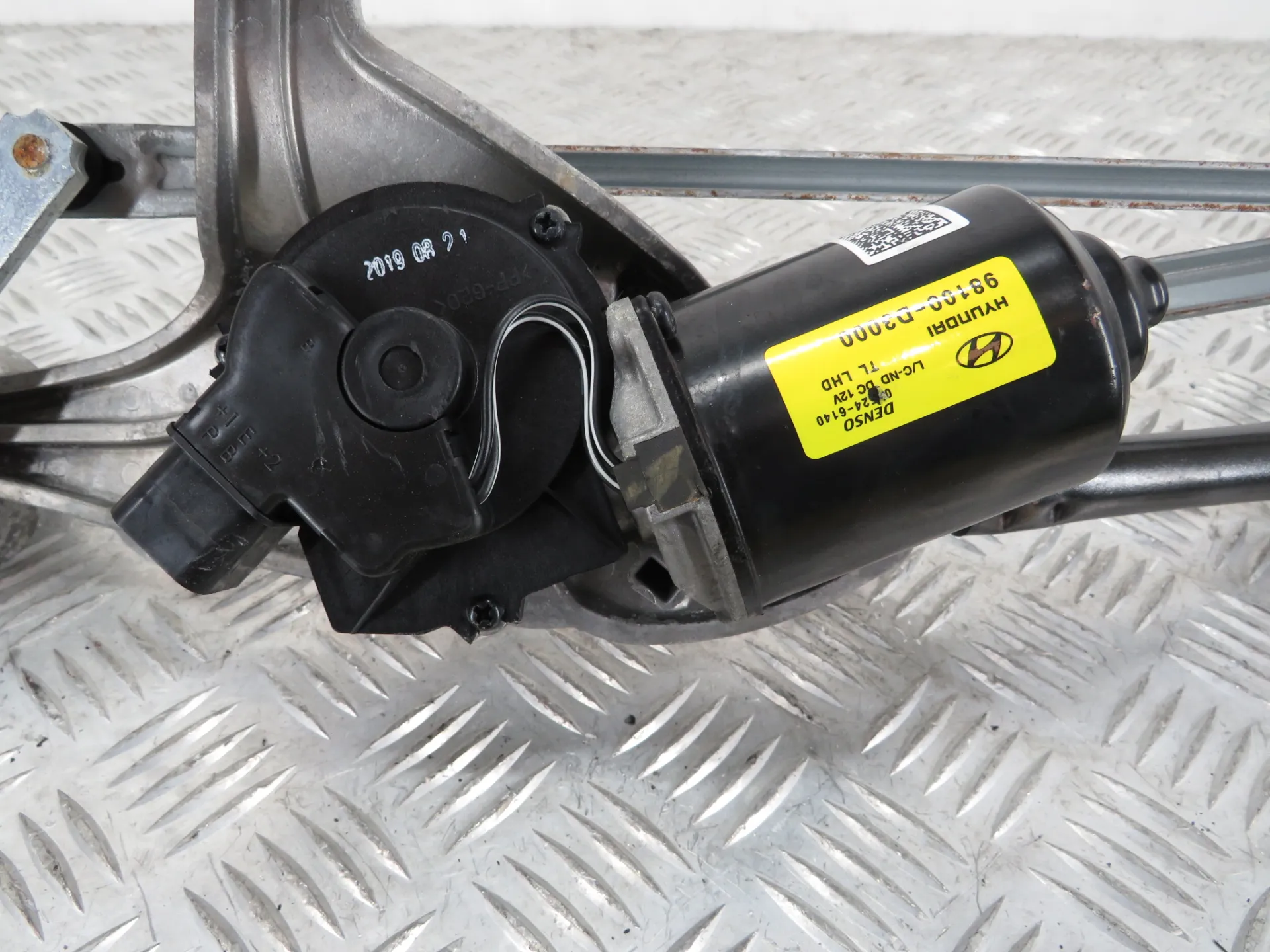 Essuie-glace moteur avant HYUNDAI Tucson (TL) Imagem-3