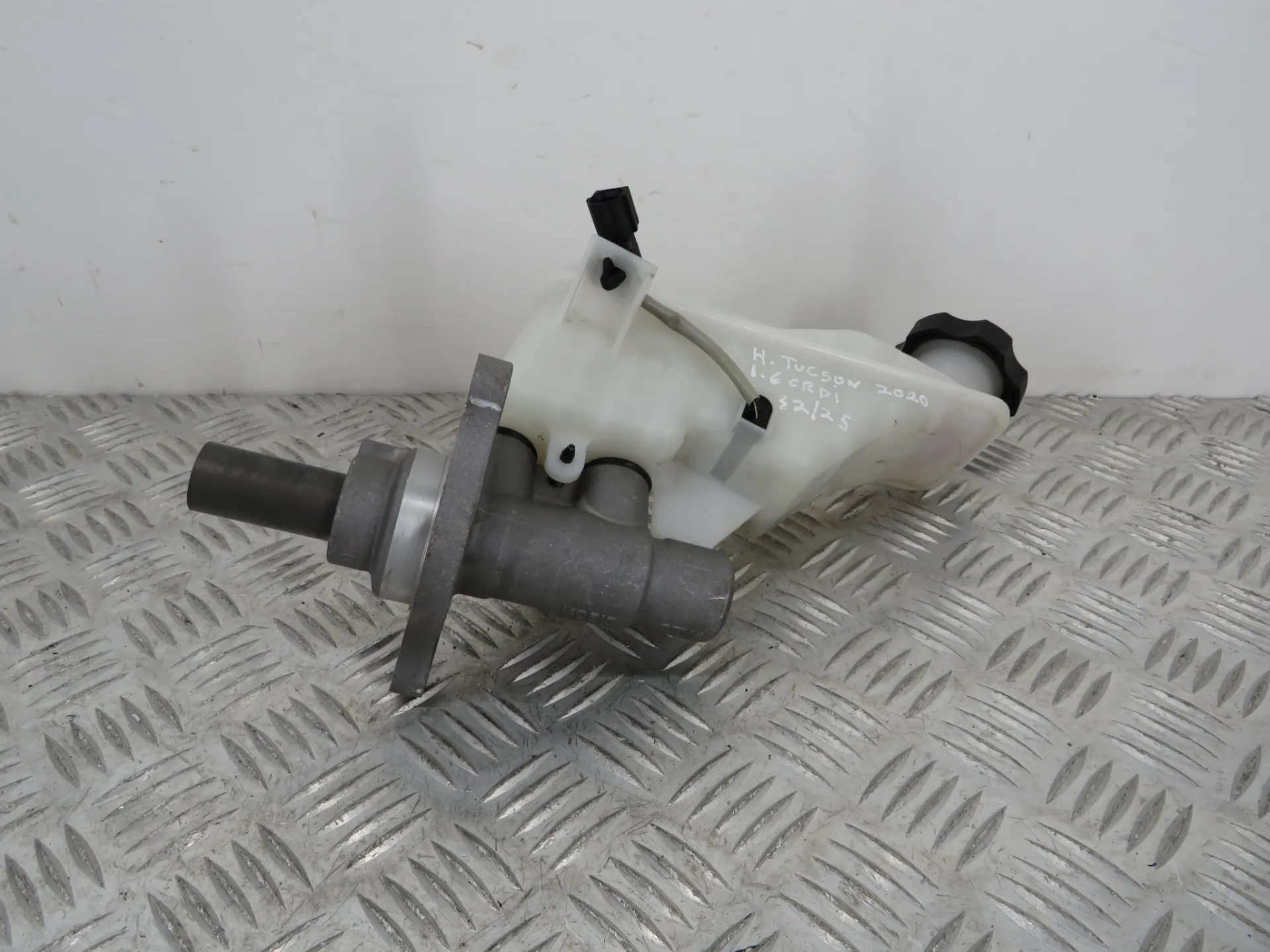 Pompe centrale de frein HYUNDAI Tucson (TL)