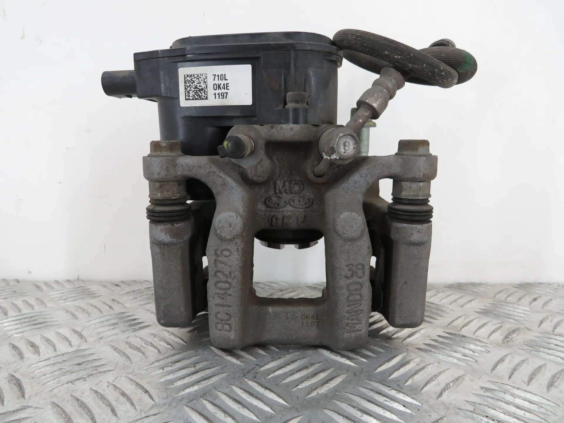 Étrier de frein arrière gauche HYUNDAI Tucson (TL)