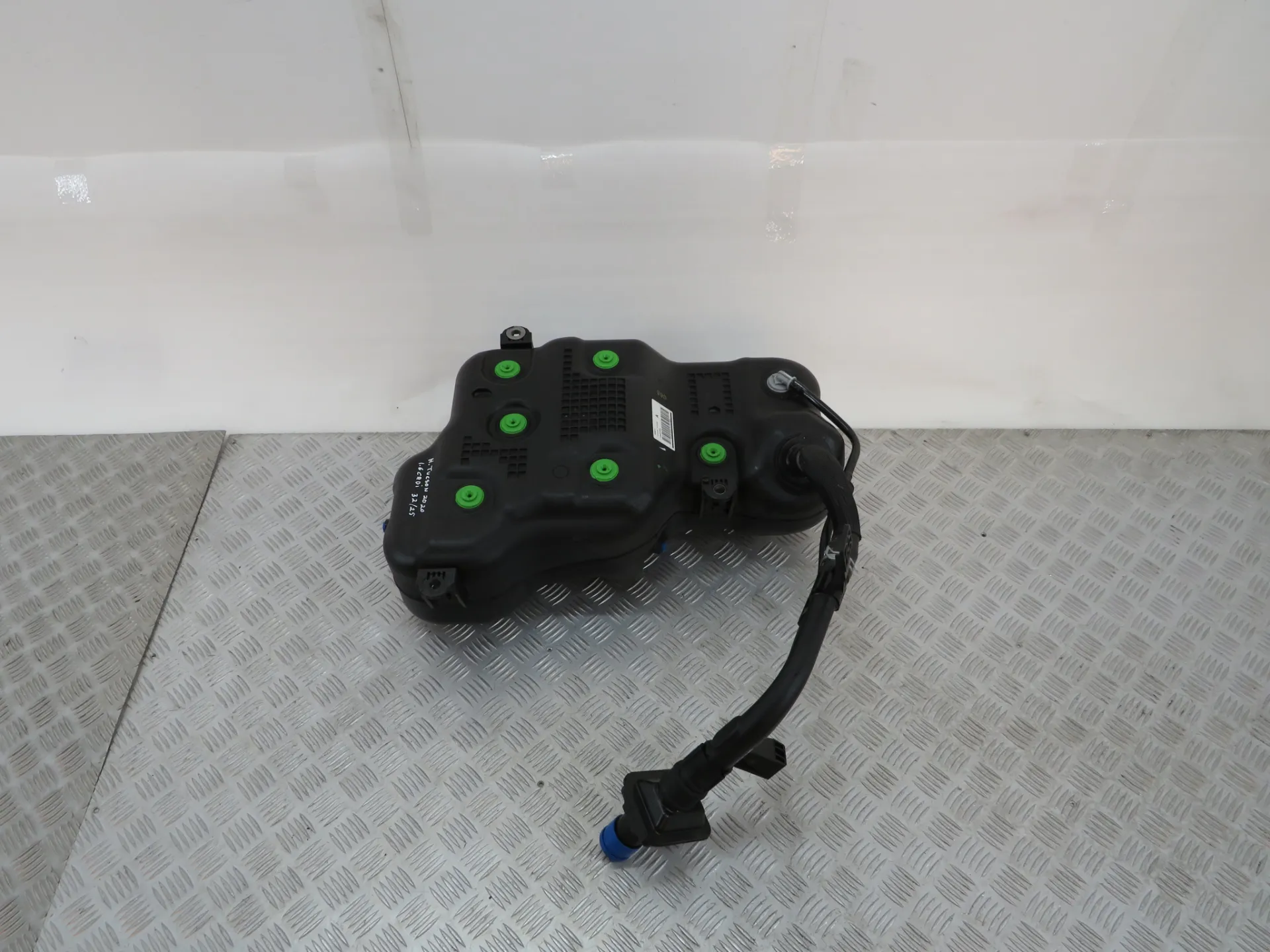 Réservoir AdBlue HYUNDAI Tucson (TL)