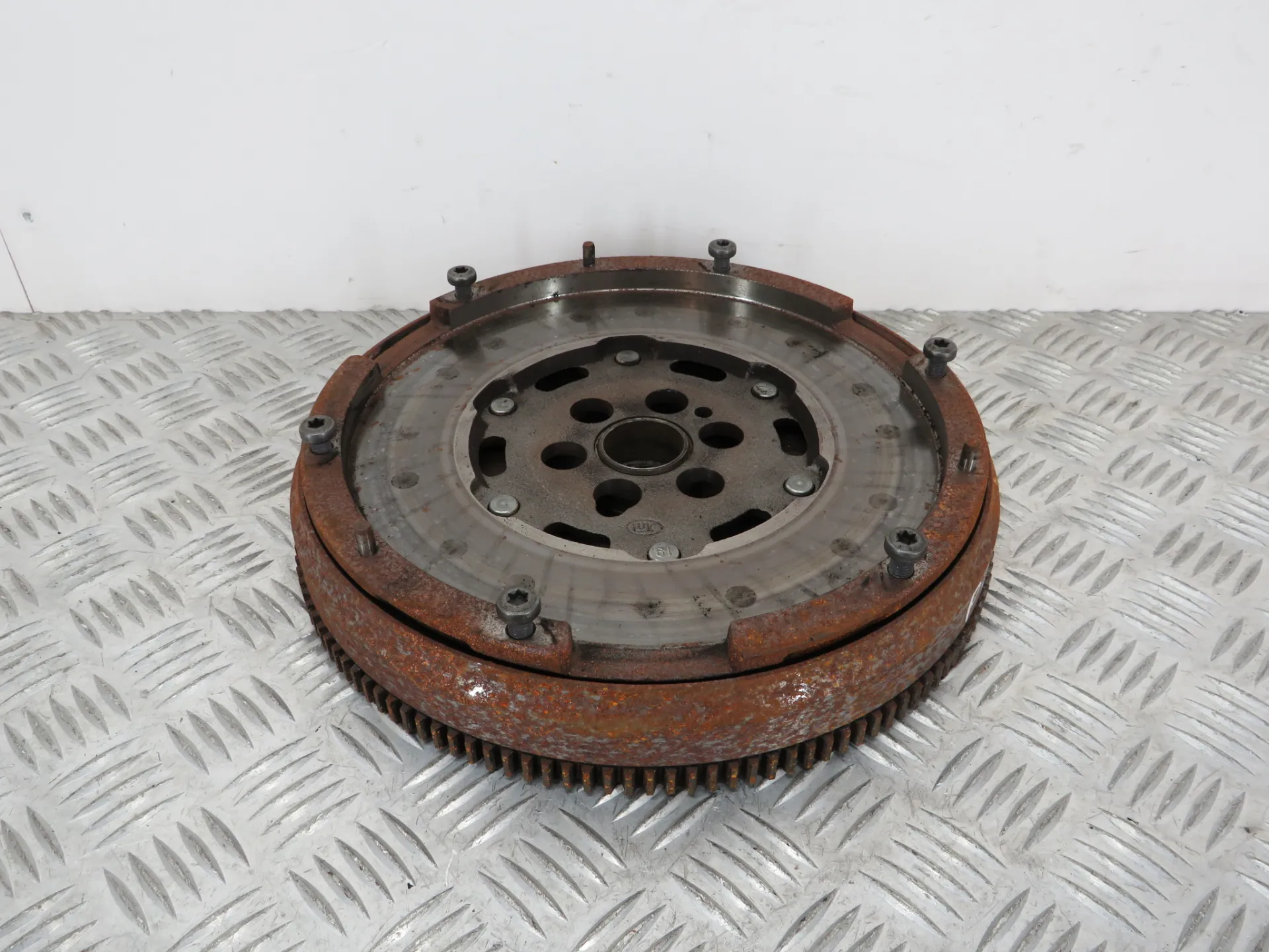 Volante motor PEUGEOT 2008 I (CU_)