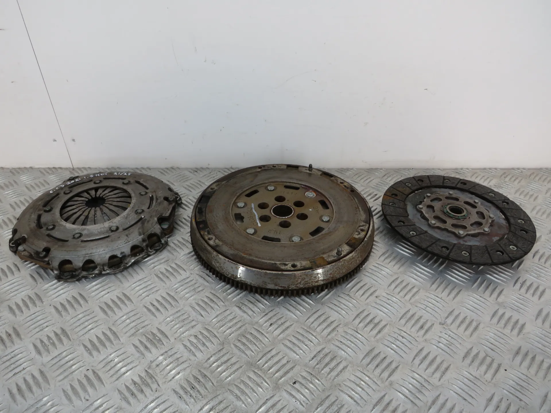 Volante motor CITROËN C3 III (SX) Imagem-1