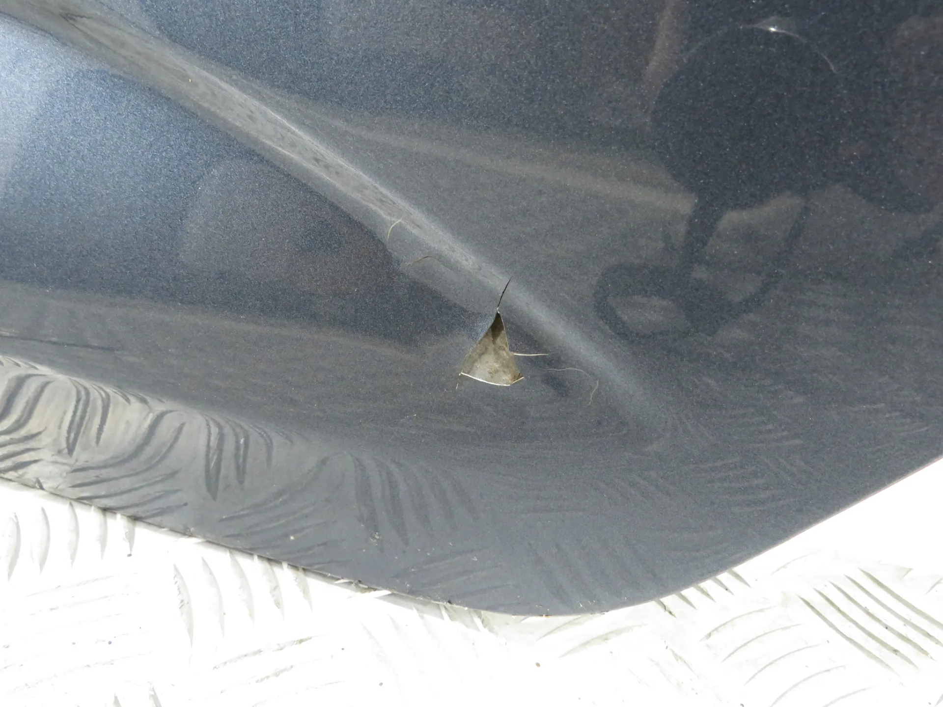 Porta trás esquerda RENAULT Megane IV Grandtour (K9A/M_) Imagem-5