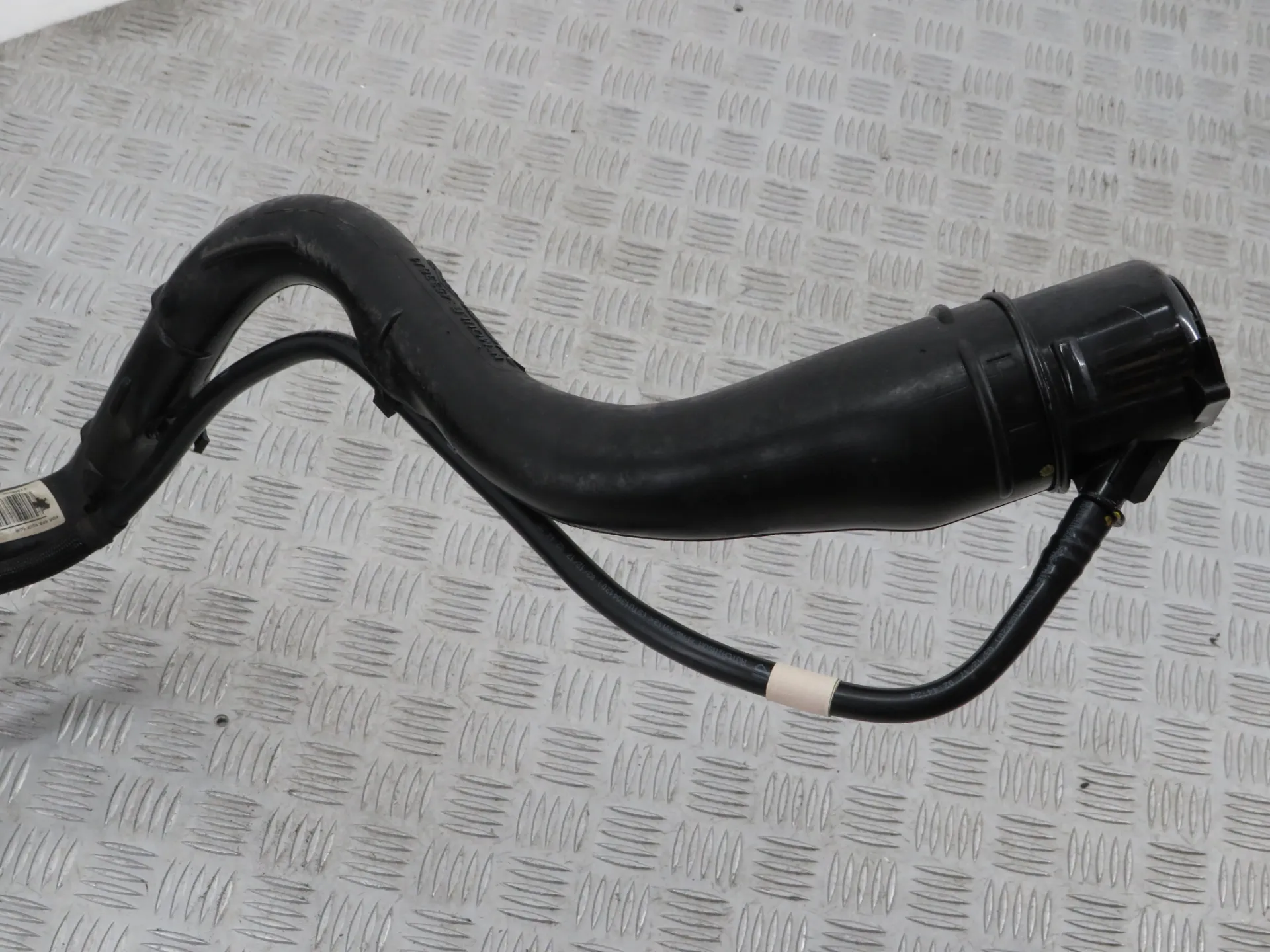 Kraftstofftank RENAULT Megane IV Grandtour (K9A/M_) Imagem-2