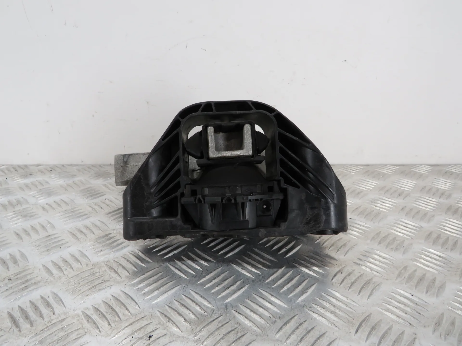 Supporto Motore RENAULT Megane IV Grandtour (K9A/M_)