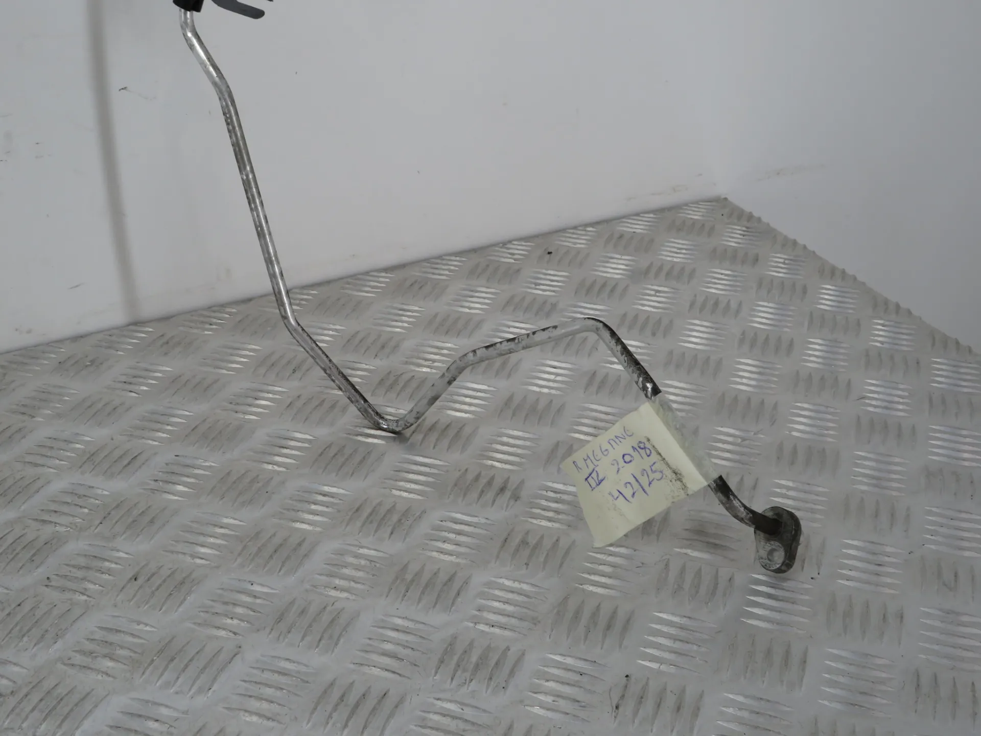 Tubo aria condizionata RENAULT Megane IV Grandtour (K9A/M_) Imagem-3