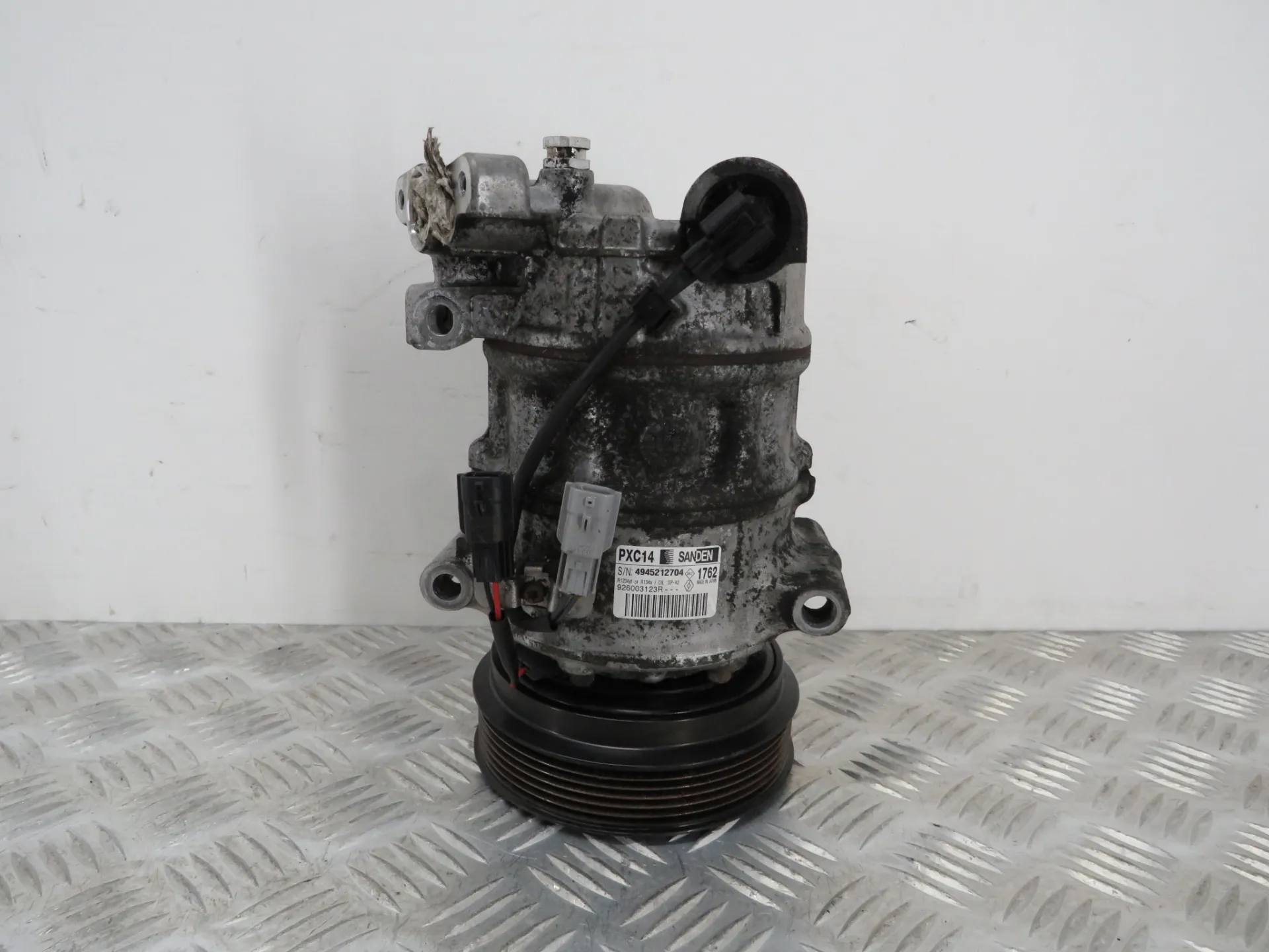 Compressore A/C RENAULT Megane IV Grandtour (K9A/M_)