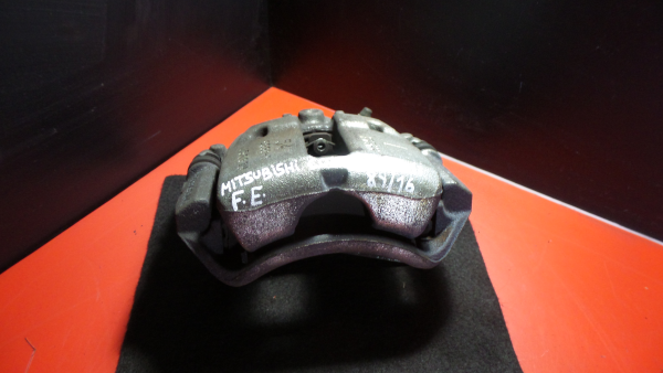 Étrier de frein avant gauche MITSUBISHI Colt VI (Z3_A, Z2_A)