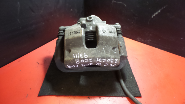Pinza de freno Delantero Derecho MERCEDES-BENZ Classe C (W204)