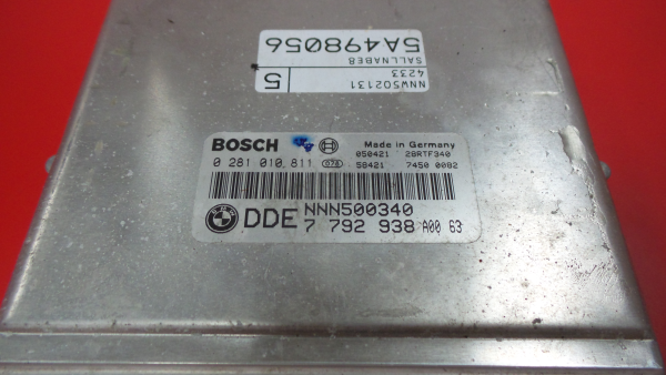 Engine control unit / ECU LAND ROVER Freelander (L314) Imagem-1