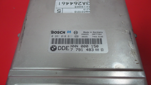 Engine control unit / ECU LAND ROVER Freelander (L314) Imagem-1