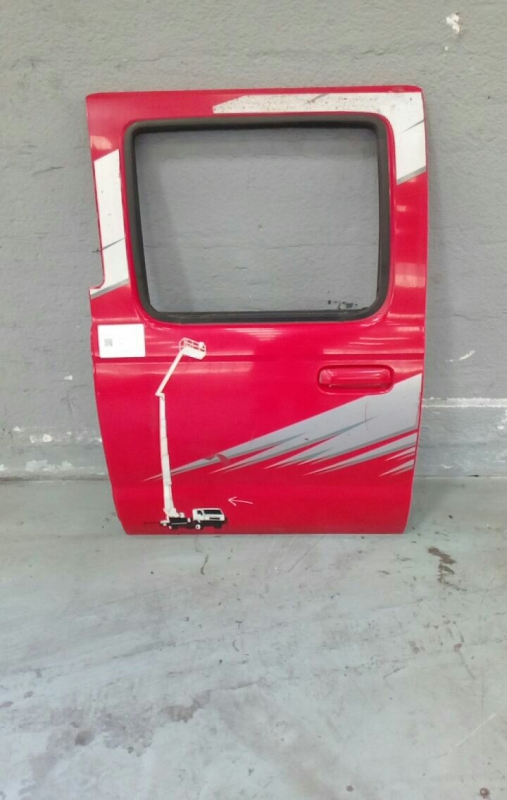 Porta trás esquerda NISSAN Navara Pick Up Chassis (D22)