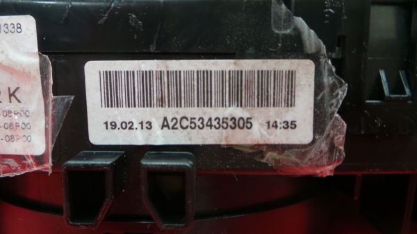 Quadro strumenti / Pannello strumenti MERCEDES-BENZ Classe C (W204) Imagem-2