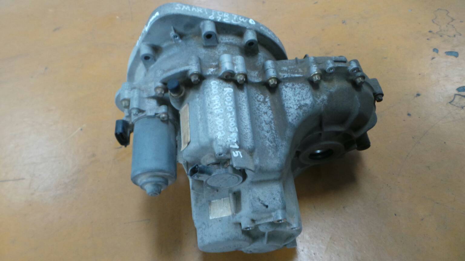Automatic gearbox SMART City-Coupé (450) Imagem-4