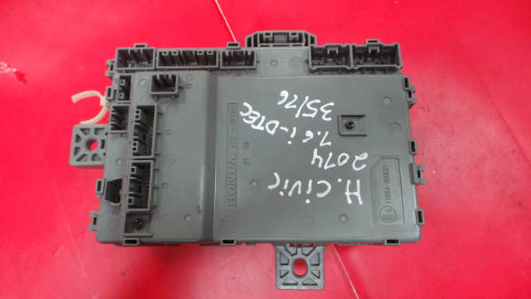 Scatola fusibili / SAM / BSI HONDA Civic IX Hatchback (FK_) Imagem-2