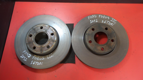 Disco freno anteriore destro FORD Focus III