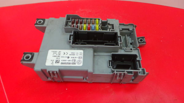 Boîte de fusibles / SAM / BSI FIAT 500 (312_)