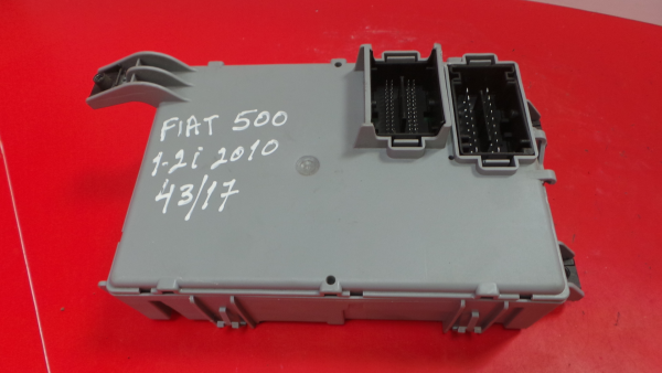 Boîte de fusibles / SAM / BSI FIAT 500 (312_)