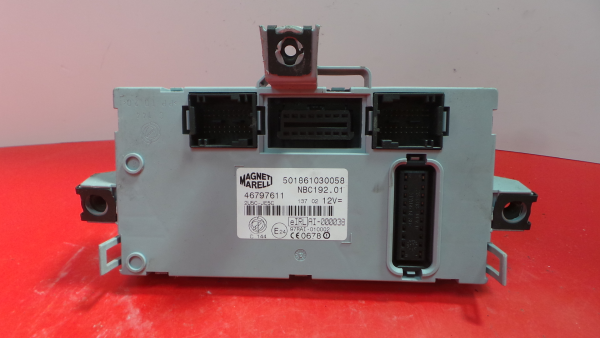 Scatola fusibili / SAM / BSI FIAT Stilo (192_)