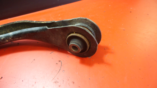 Bras de suspension Avant Droite LEXUS IS II (GSE2_, ALE2_, USE2_) Imagem-2