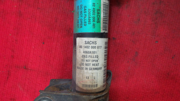 Amortisseur Avant Gauche MITSUBISHI Colt VI (Z3_A, Z2_A) Imagem-3