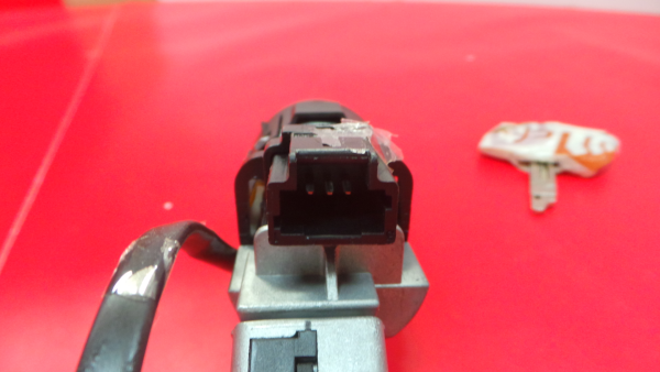 Zündschloss PEUGEOT 3008 I (0U_) Imagem-2