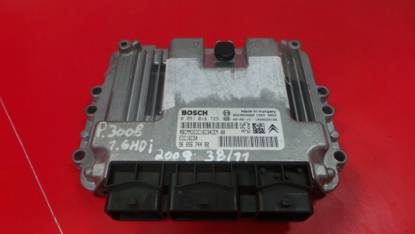 Calculateur /  Unité de contrôle moteur PEUGEOT 3008 I (0U_)