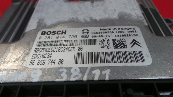 Calculateur /  Unité de contrôle moteur PEUGEOT 3008 I (0U_) Imagem-2