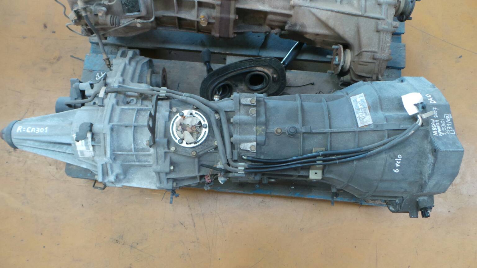 Caja de cambios manual NISSAN NP300 Navara Pick Up (D40)
