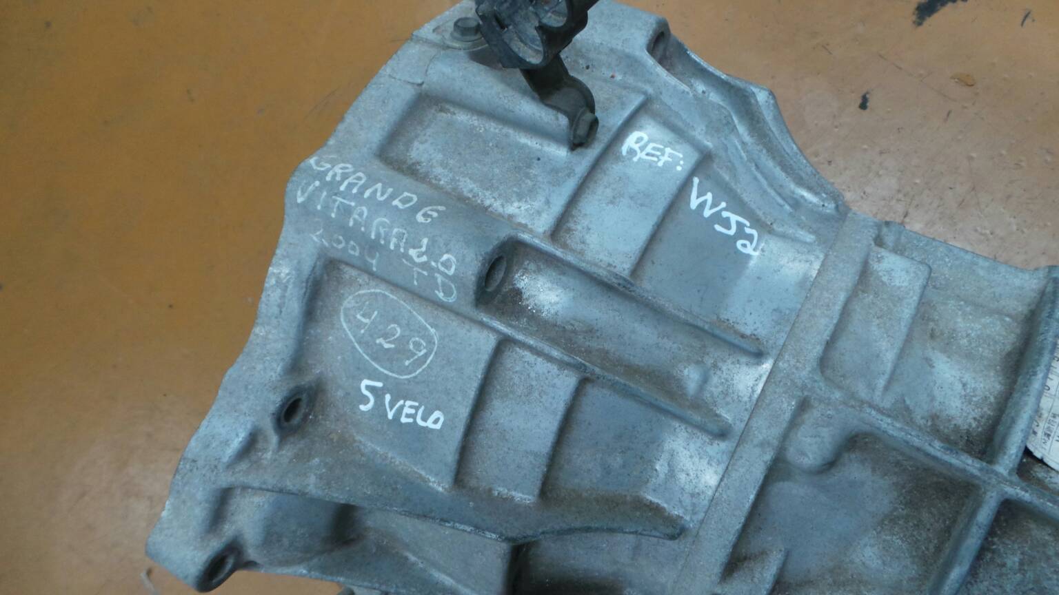 Caixa de velocidades manual SUZUKI Grand Vitara I (FT, HT) Imagem-5