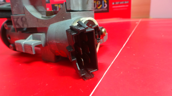 Barillet d’allumage MITSUBISHI Colt VI (Z3_A, Z2_A) Imagem-2