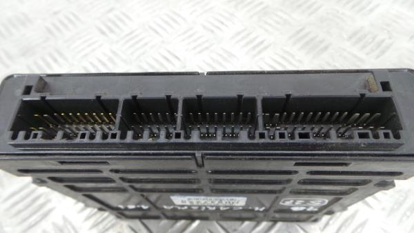 Calculateur /  Unité de contrôle moteur MITSUBISHI Carisma Hatchback (DA_) Imagem-2