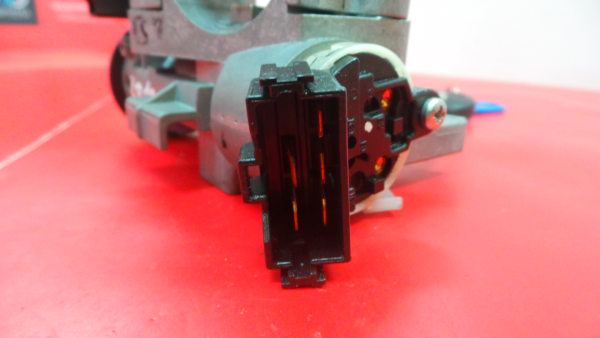 Barillet d’allumage MITSUBISHI Colt VI (Z3_A, Z2_A) Imagem-2