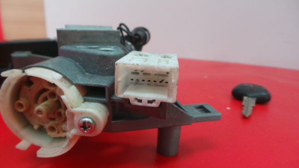 Barillet d’allumage MITSUBISHI Lancer VIII Sportback (CX_A) Imagem-1