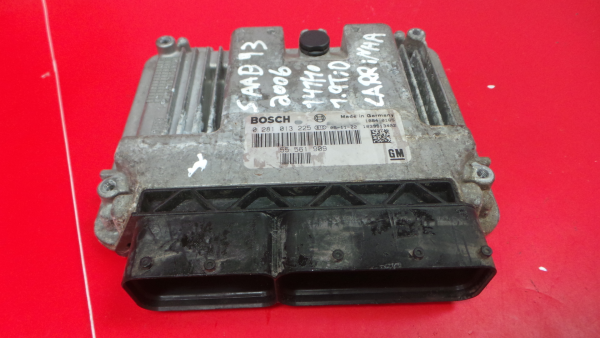 Centralina motor / ECU SAAB 9-3 Sedan (YS3F)