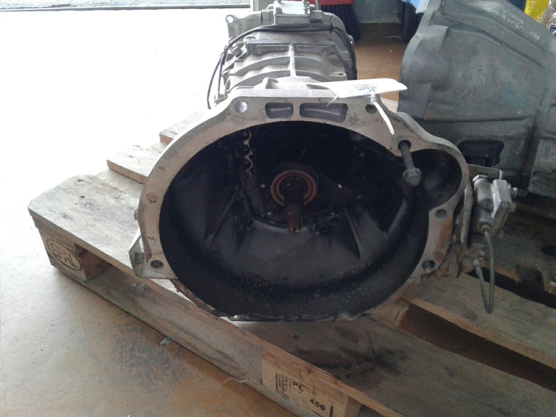 Cambio manual MITSUBISHI L 200 / Triton Pick Up (KA_T, KB_T) Imagem-1