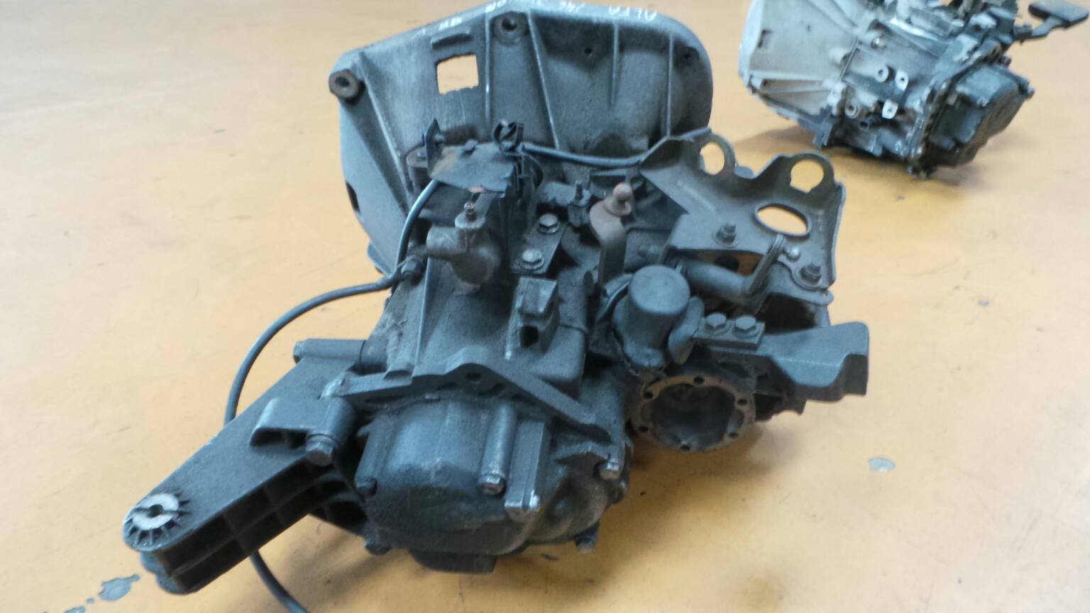 Manual gearbox ALFA ROMEO 146 (930_) Imagem-3