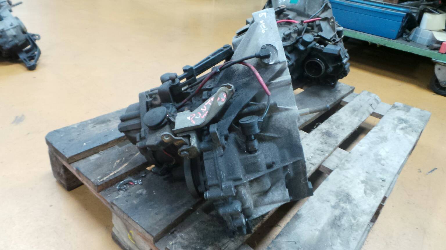 Cambio manual FIAT Punto (176_) Imagem-2