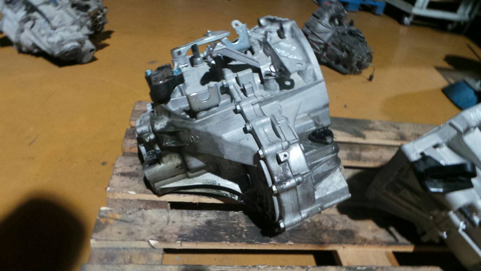 Caja de cambios manual NISSAN Qashqai/Qashqai+2 I (J10, JJ10) Imagem-4