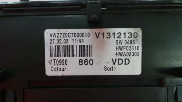 Compteur de vitesse VOLKSWAGEN Touran (1T) Imagem-2